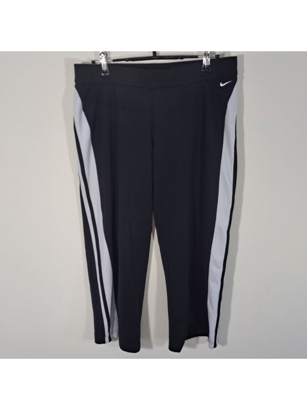 Nike Large Black White Athletic Pants Striped Sides Polyester Pull On Activewear